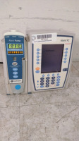 CAREFUSION ALARIS PC 8015 INFUSION PUMP WITH ALARIS 8100 PUMP MODULE