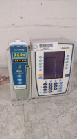 CAREFUSION ALARIS PC 8015 INFUSION PUMP WITH ALARIS 8100 PUMP MODULE