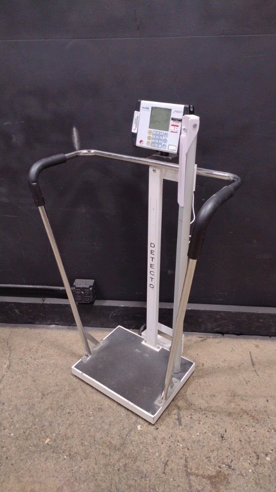 DETECTO DIGITAL PATIENT SCALE