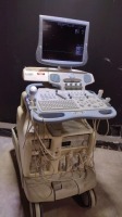 GE VIVID 7 ULTRASOUND MACHINE WITH 4 PROBES (4D3C-L, 7S, M4S, 10S) (SERIAL NO. 8202V7L) (DOM: 03/2007)