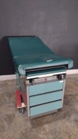 RITTER/MIDMARK 104 EXAM TABLE