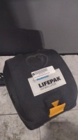 MEDTRONIC LIFEPAK CR PLUS DEFIBRILLATOR