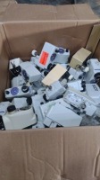 LOT OF REGULATORS ETC. (339023, 335122)