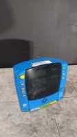 GE DINAMAP CARESCAPE V100 PATIENT MONITOR