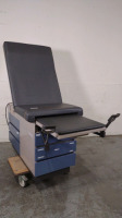 RITTER/MIDMARK 104 EXAM TABLE