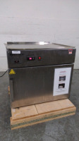 SKYTRON SS2201-J2 WARMING CABINET