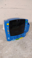 GE DINAMAP V100 CARESCAPE VITAL SIGNS MONITOR