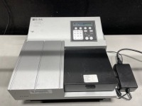 BIOTEK EL808 MICROPLATE READER