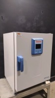 THERMO SCIENTIFIC HERATHERM INCUBATOR