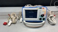 ZOLL R SERIES ALS DEFIB WITH PACING, 3 LEAD ECG, SPO2, NIBP, ANALYZE, BATTERY