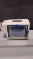 PHILIPS SURESIGNS VS4 PATIENT MONITOR