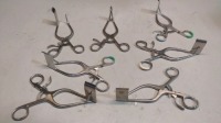 LOT OF SPINAL RETRACTORS