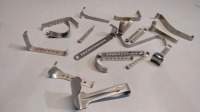 LOT OF RETRACTOR BLADES