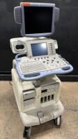 GE LOGIQ 9 ULTRASOUND MACHINE (SERIAL# 89300US8) (DOM: 10/2006)