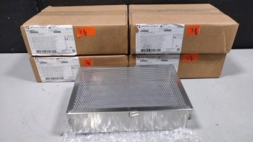 LOT OF 4 TRAY, WITH COVER, 10 IN X 6 1/2 IN X 2 1/2 IN; LOT NUMBER 114051; PART NUMBER 25-1006; NEW