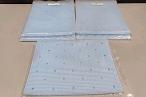 LOT OF 5 SYMMETRY MAT, FOR 2 1/4 IN DP, 11 X 14; LOT NUMBER 48305-66-1; PART NUMBER 6-1405; NEW