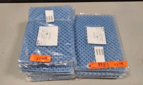 LOT OF 17 RILEY MAT, DIAMOND GRID, FOR 5023 TRAY INSERT, 8 2/5 IN X 9 1/10 IN, SMALL; LOT NUMBER 225325; PART NUMBER 5023-04SD; NEW