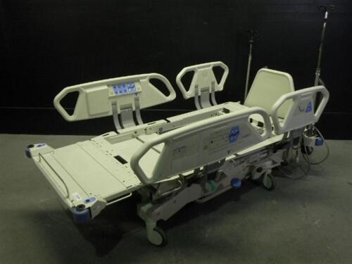 HILL-ROM TOTALCARE P1900 HOSPITAL BED