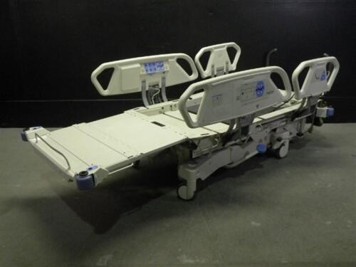 HILL-ROM TOTALCARE P1900 HOSPITAL BED