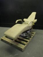 COASTAL POWER EXAM CHAIR WITH FOOT CONTROL