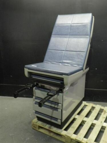 MIDMARK 404 EXAM TABLE