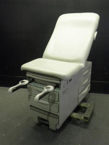 RITTER/MIDMARK 204 EXAM TABLE