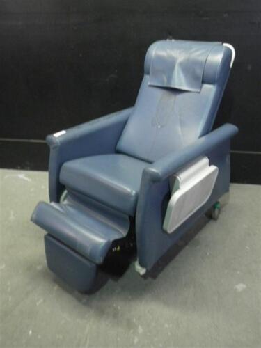 RECLINER