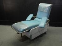 BLOOD DRAW CHAIR