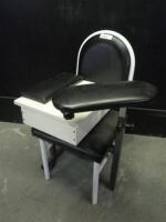 BLOOD DRAW CHAIR