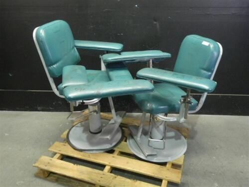 LOT OF BLOOD DRAW CHAIRS (QTY2)