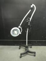 STRYKER VISUM 300 EXAM LIGHT ON ROLLING STAND