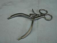 ORTHO RETRACTOR