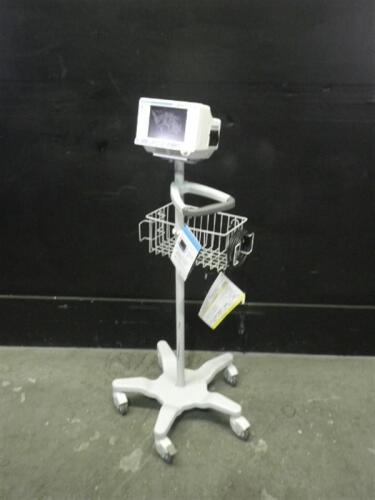 ORIDION MEDICAL CAPNOSTREAM 20 PATIENT MONITOR ON ROLLING STAND