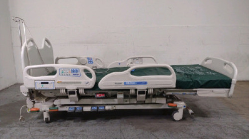 HILL-ROM P3200 VERSACARE HOSPITAL BED