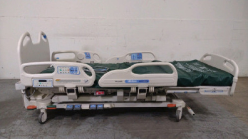 HILL-ROM P3200 VERSACARE HOSPITAL BED