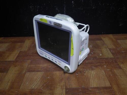 GE DASH 4000 PATIENT MONITOR