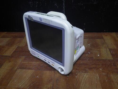 GE DASH 4000 PATIENT MONITOR