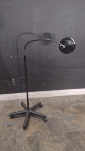 DAZOR EXAM LIGHT