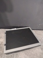 HP MONITOR