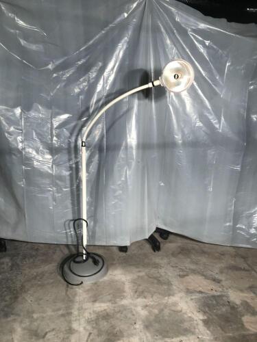 WELCH ALLYN 44100 EXAM LIGHT