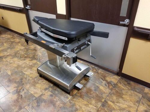 AMSCO/STERIS ORTHOVISION FRACTURE TABLE WITH ACCESSORY CART