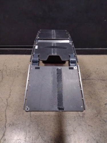 AMSCO 3080 OR TABLE WITH HAND CONTROL LOCATED AT 3325 MOUNT PROSPECT RD, FRANKLIN PARK, IL 60131 LOCATED AT 3325 MOUNT PROSPECT RD, FRANKLIN PARK, IL 60131