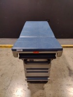 MIDMARK 404 EXAM TABLE