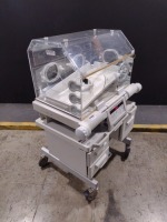 OHMEDA CARE PLUS ACCESS INFANT INCUBATOR