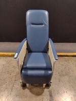 RECLINER