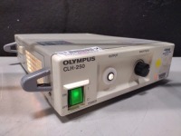 OLYMPUS CLH-250 LIGHT SOURCE