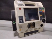 MEDTRONIC/PHYSIO-CONTROL LIFEPAK 12 DEFIB WITH PACING, 3 LEAD ECG, ANALYZE, AC ADAPTER