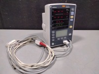 MINDRAY ACCUTORR V PATIENT MONITOR