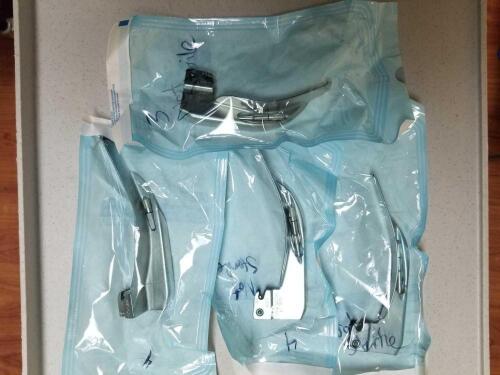 LOT OF LARYNGOSCOPE BLADES