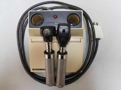 WELCH ALLYN 71150 OTO/OPTHALMOSCOPE WITH DUAL HEADS AND 71150 CHARGING STATION